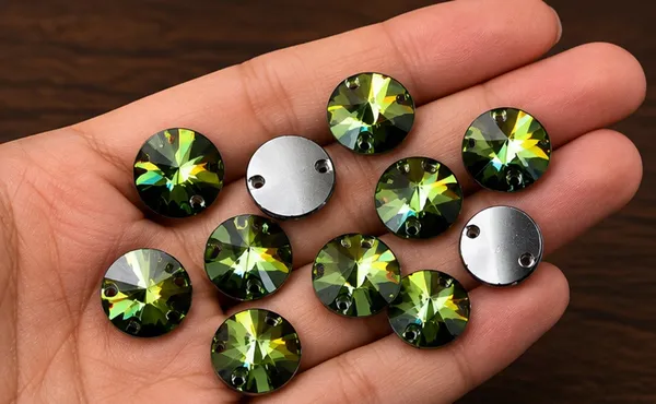 Genuine_Swarovski_Green_Rivoli_Sew-On_Crystals_|_10mm_|_2-Hole_|_Pack_of_12