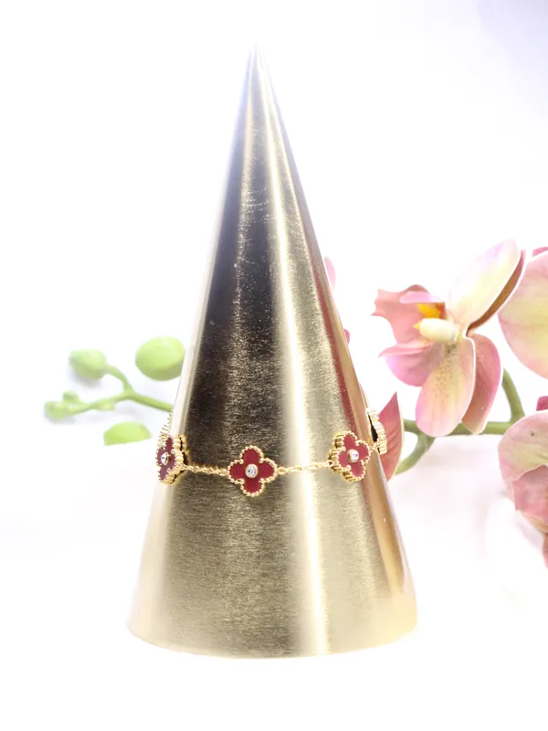 Blood_Light_|_Maroon_Clover_Enamel_Gold_Plated_Bracelet_|_1_Piece