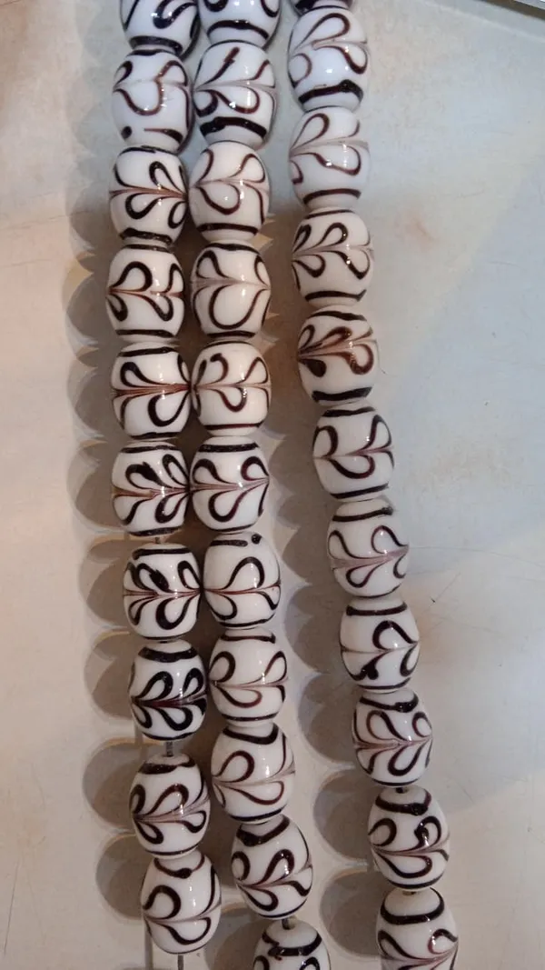 Black_+_White_Tibetan_Glass_Barrel_Beads_|_Hand_Painted_|_13x16mm_|_20_pieces
