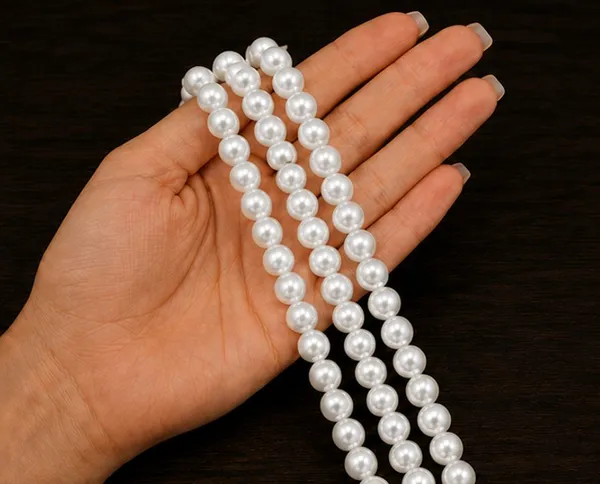 White_Lustre_Pearl_Beads_|_4,6,8mm_|_3_Lines_(16_inches_each)