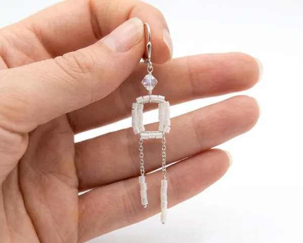White_Lustre_Glass_Bugle_Beads_|_3mm_|_1_Bunch