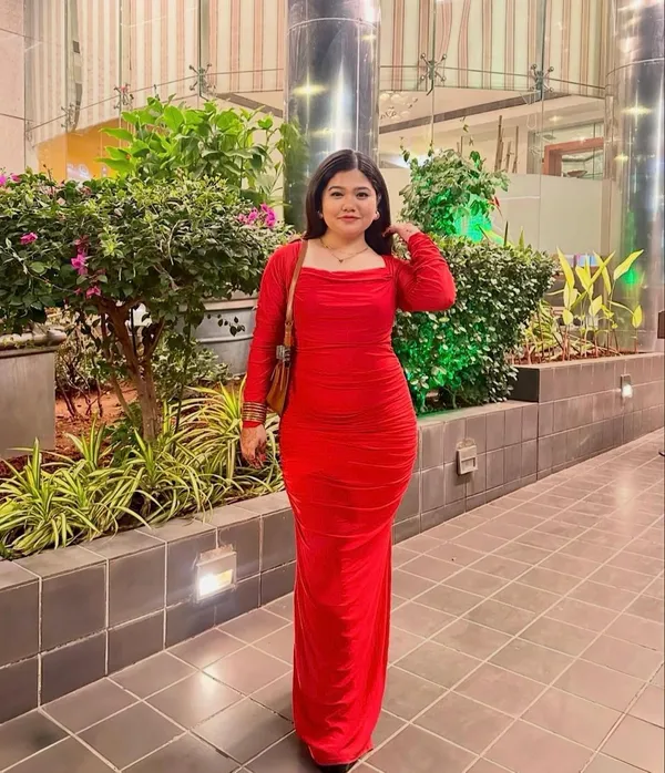 Elegant_Red_Ruched_Bodycon_Maxi_Dress_With_Sheer_Sleeves