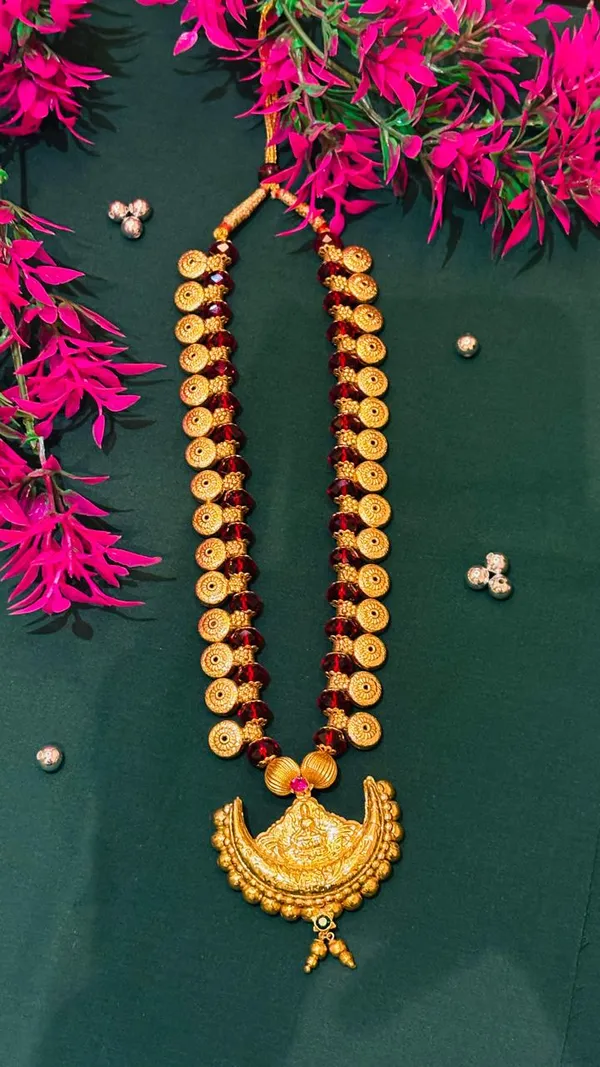 Traditional_Gold-Toned_Khandani_Haar