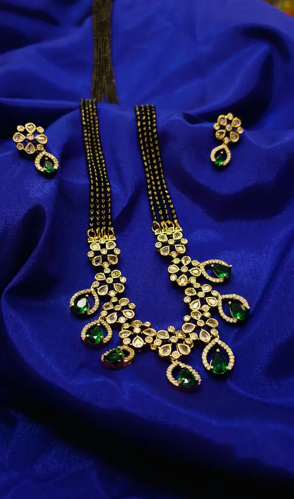 Victoria_Trivena_Long_Mangalsutra