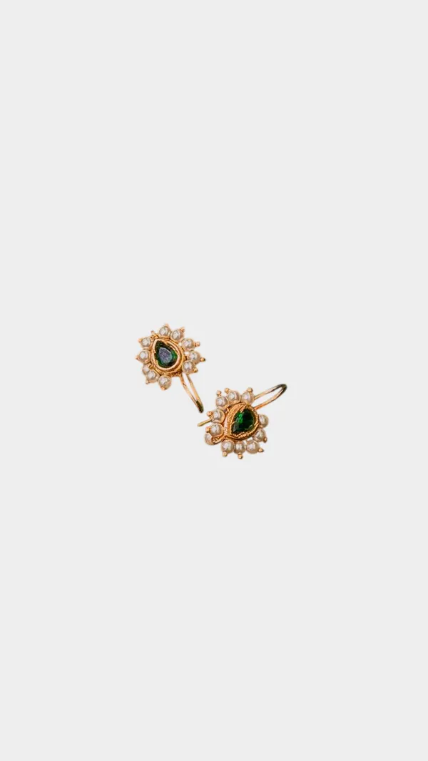 Gold-Toned_Green_Stone_Roop_Bugdi