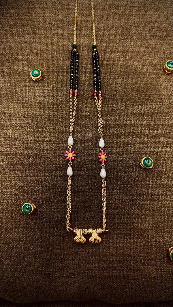 Delicate_Beaded_Ruhi_Short_Mangalsutra