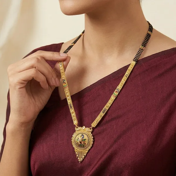Traditional_Gold-Toned_Mangalsutra_with_Black_Beaded_Chain