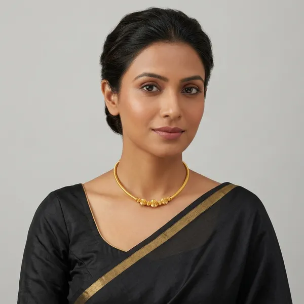Traditional_Gold-Toned_Beaded_Indrani_Tushi