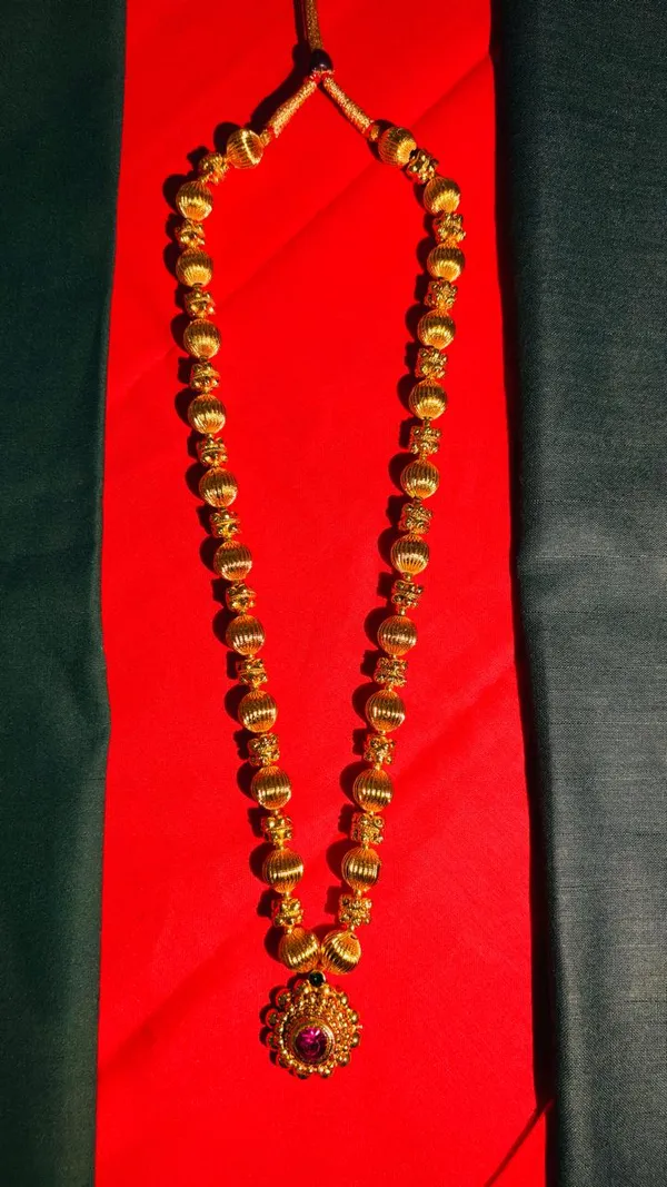 Traditional_Golden_Beaded_Mandagini_Maal