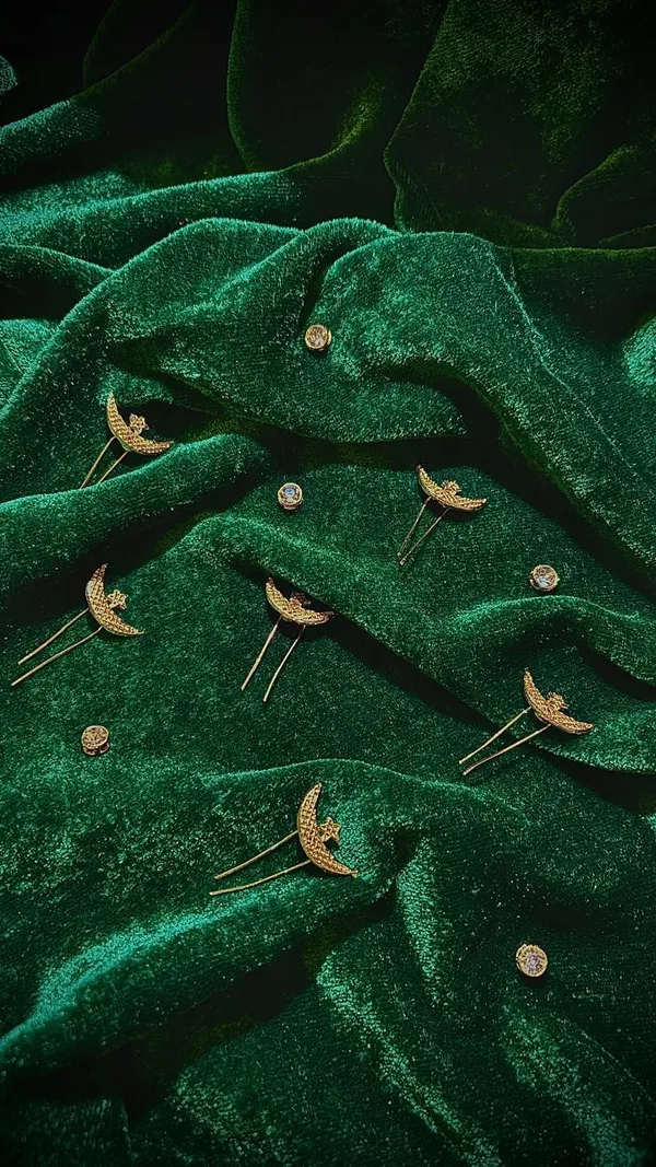 Gold_Tara_Khopa_Hair_Pin_Set_-_Pack_of_6