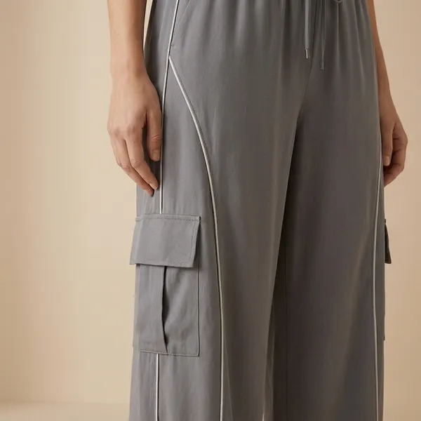 Womens_Grey_Wide_Leg_Cargo_Track_Pants_With_Contrast_Piping