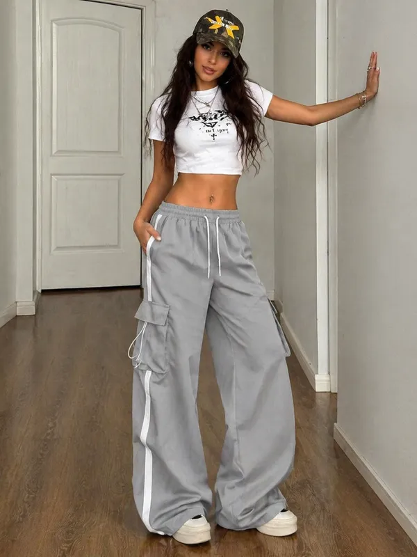 Womens_Grey_Cargo_Joggers_With_White_Reflective_Stripes