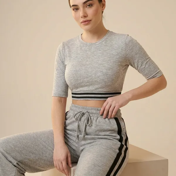 Womens_Grey_And_Black_Sporty_Track_Pants