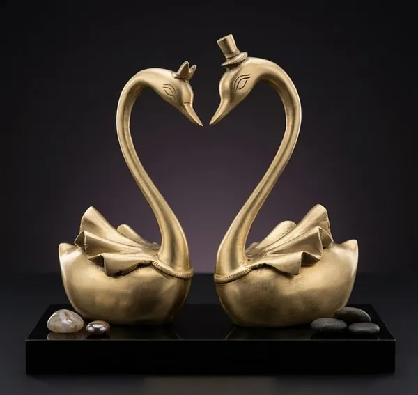 SJL_Pure_Brass_Swan_Pair_Showpiece,_Handcrafted_Love_Bird_Couple_Figurine,_Antique_Finish,_Heart_Shape,_for_Home_and_Office_D�cor