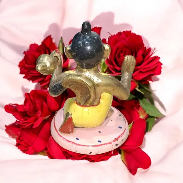Sjl_Hand_Painted_Brass_Lord_Hanuman_Ji_Sitting_On_Gole_Base_Devotional_Figurine_Murti_Statue_Handcrafted_Showpiece_For_Mandir_Home_Gift_Living_Room_Decorative_Showpiece_13_Cm_Brass_Gold