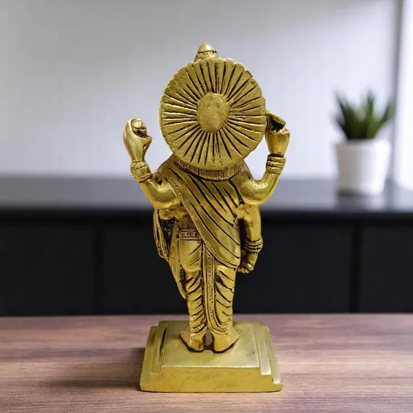 Lord_Vishnu_Lord_Dhanvantari_Lord_God_Of_Ayurveda_Medicine_And_Doctor_Statue_Decorative_Showpiece_21_Cm_Brass_Gold