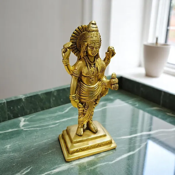 Lord_Vishnu_Lord_Dhanvantari_Lord_God_Of_Ayurveda_Medicine_And_Doctor_Statue_Decorative_Showpiece_21_Cm_Brass_Gold