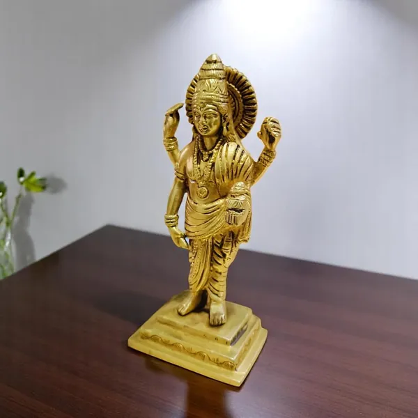 Lord_Vishnu_Lord_Dhanvantari_Lord_God_Of_Ayurveda_Medicine_And_Doctor_Statue_Decorative_Showpiece_21_Cm_Brass_Gold