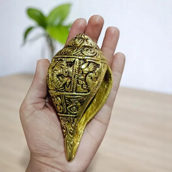 Shankh_Carving_Ganesh_For_Pooja_Decor_Conch_Decorative_Showpiece_6_Cm_Bronze_Gold