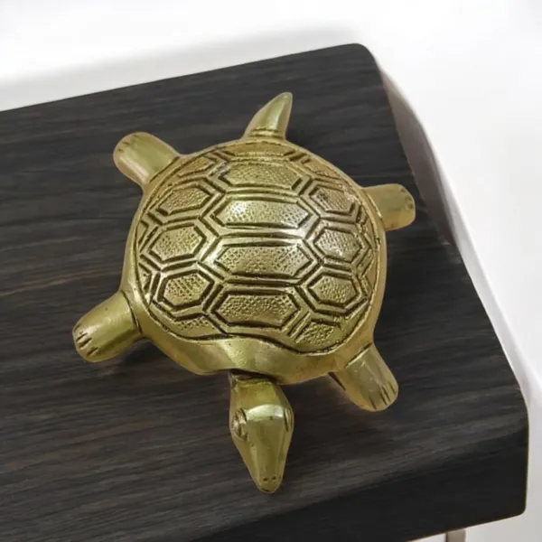 Turtle_Tortoise_For_Vastu_Handcrafted_Fengshui_Kachuaa_Statue_For_Good_Luck_Decorative_Showpiece_3_Cm_Brass_Gold