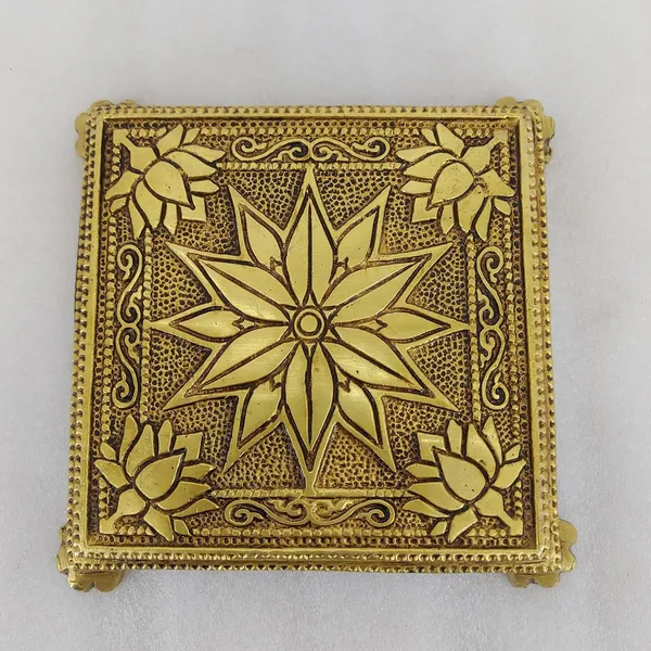 Sjl_Antique_Design_Pooja_Chowki_Bajot_For_Pooja_God_Idols_Square_Shape_Four_Leg_Flower_Design_Stand_Brass_All_Purpose_Chowki_Gold_Pack_Of_1