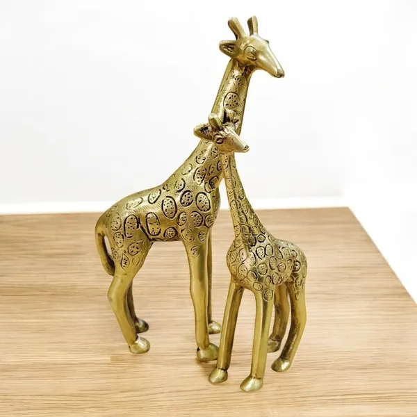 Sjl_Giraffe_Pair_Set_Handmade_Statue_For_Home_Office_Decor_Vastu_Animal_Unique_Decorative_Showpiece_25_Cm_Brass_Gold