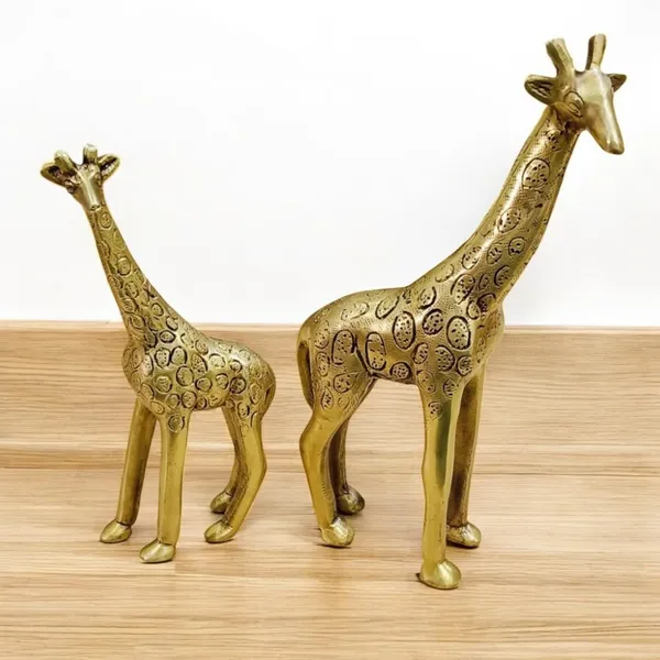Sjl_Giraffe_Pair_Set_Handmade_Statue_For_Home_Office_Decor_Vastu_Animal_Unique_Decorative_Showpiece_25_Cm_Brass_Gold
