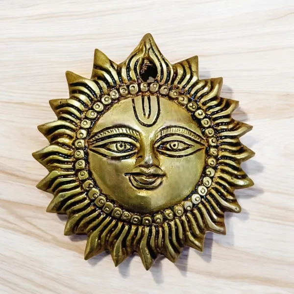 Sjl_Vastu_Surya_Face_Wall_Hanging_Elegant_Suraj_Face_For_Positivity_At_Home_Decor_Decorative_Showpiece_10_Cm_Brass_Gold