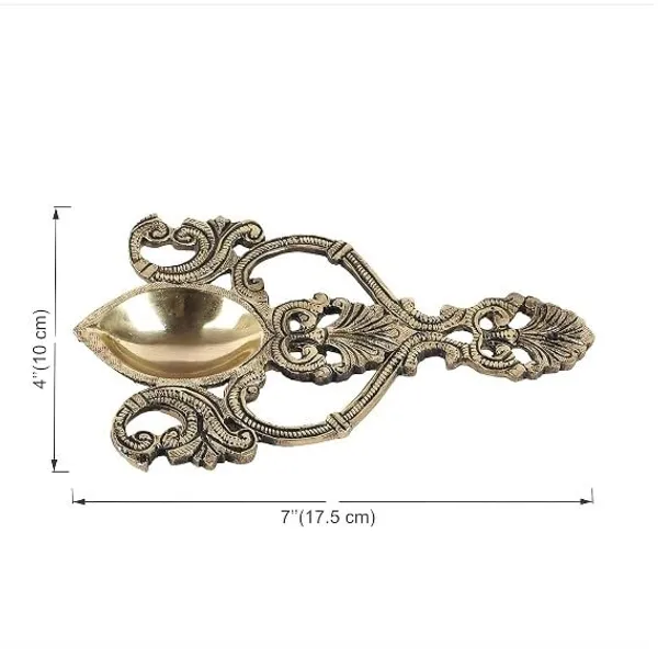 Sjl_Spoon_Diya_Ethnic_Design_Hand_Carved_Brass_Pooja_Havan_Spoon_Aarti_Brass_Table_Diya_Height_7_Inch