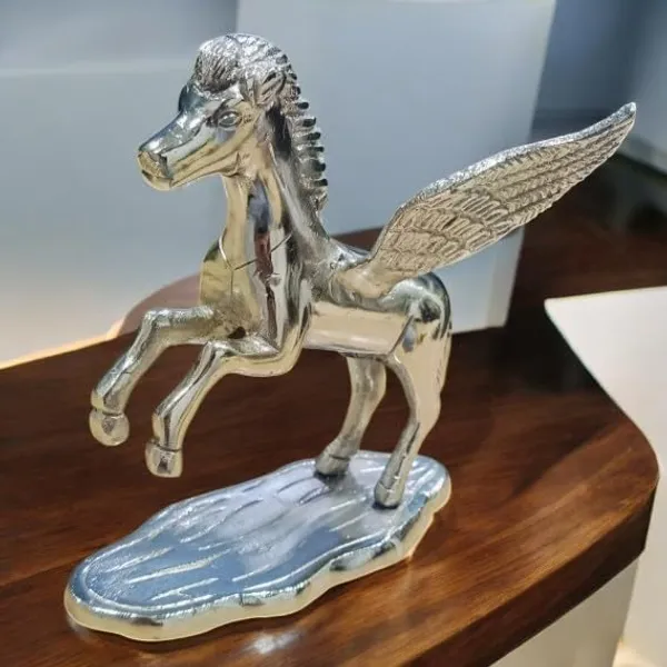Flying_Horse_Showpiece_Animal_Design_Figurines_Gifting_Modern_Flying_Horse_Decorative_Showpiece_14_Cm_Brass_Silver