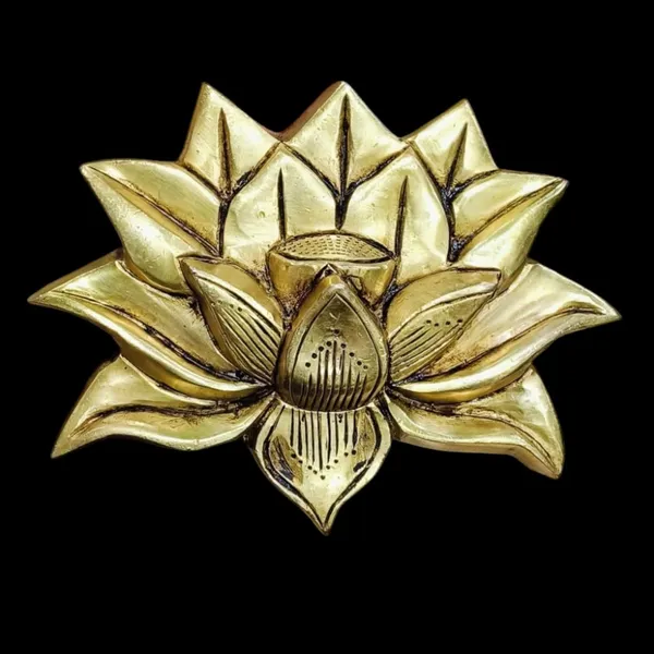 Brass_Antique_Finish_Lotus_Leaf_Flower_Wall_Hanging_Door_Hanging_Elegant_Design_Wall_Decor_Hanging_For_Home_Decor_Decorative_Showpiece_17_Cm_Brass_Gold