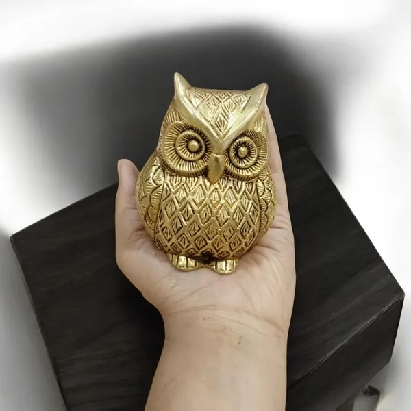 Sjl_Owl_Statue_For_The_Presence_Of_Goddess_Laxmi_For_Wealth_Guarding_At_Home_Office_Gift_Purpose_Decorative_Showpiece_10_Cm_Brass_Gold