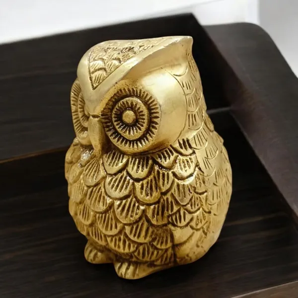 Owl_Statue_For_The_Presence_Of_Goddess_Laxmi_For_Wealth_Guarding_At_Home_Office_Gift_Purpose_Decorative_Showpiece_10_Cm_Brass_Gold