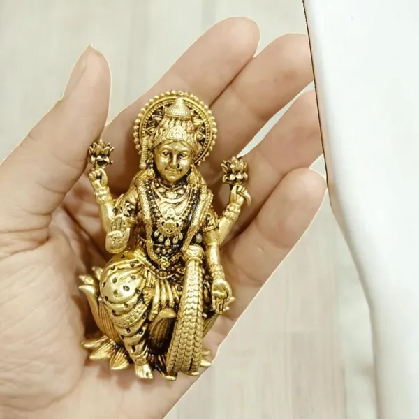 Sjl_Wax_Casting_Brass_Lakshmi_Ji_Goddess_Of_Wealth_And_Fortune_House_Warming_Temple_Pooja_Room_Diwali_Decoration_Decorative_Showpiece_9_Cm_Brass_Gold