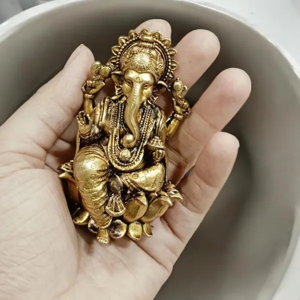 Sjl_Wax_Casting_Brass_Ganesha_Ganpati_Gannu_Idols_Statue_For_Home_Pooja_Living_Temple_Office_And_Gift_Purposes_Decorative_Showpiece_9_Cm_Brass_Gold