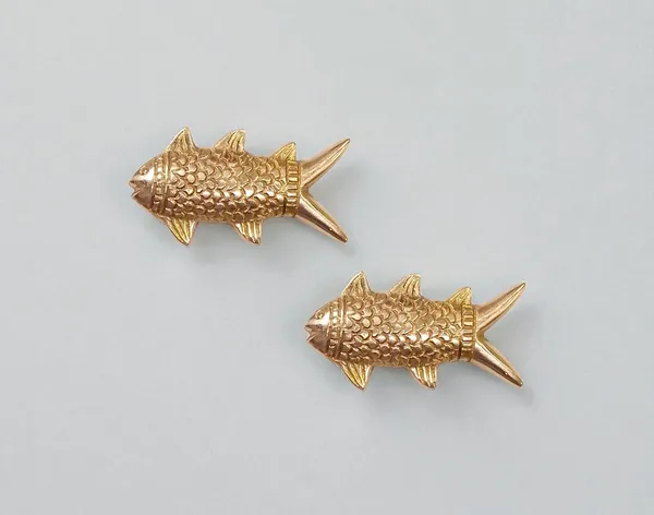 Sjl_Exports_Brass_Matsya_Fish_Murti_Vastu_Fish_Idol_For_Prosperity_Good_Luck_Pair_Of_2_Pcs_Matsya_Fish_Murti_Brass_Idol_For_Prosperity_Fortune_Protection_7.5_X_4_Cm