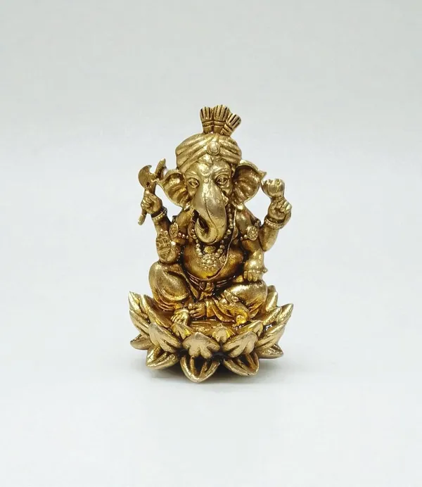 Sjl_Exports_Wax_Casting_Ganpati_Murti_Wearing_Pagdi_Brass_Sitting_Ganesha_Idol_For_Worship_Gifts_Brass_Ganesh_Ji_Idol_With_Pagadi_5_Cm