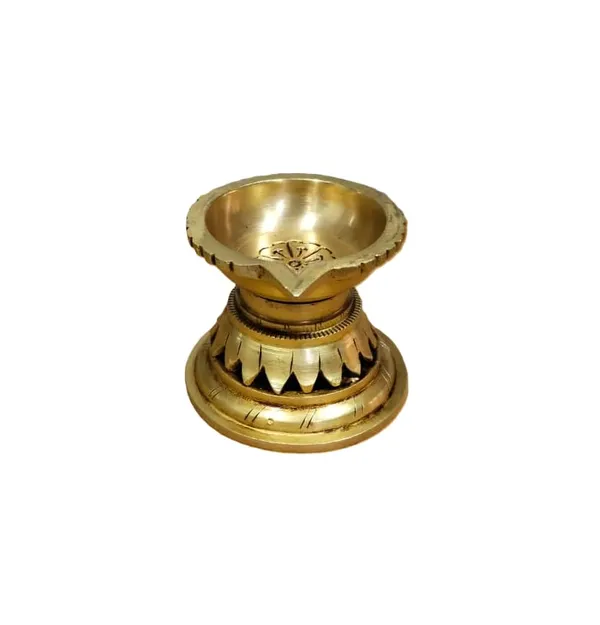 Sjl_Exports_Traditional_Brass_Diya_Royal_Designer_Pooja_Lamp_Handcrafted_Temple_Oil_Lamp_6_Cm_Decorative_Deepak_For_Home_And_Religious_Rituals
