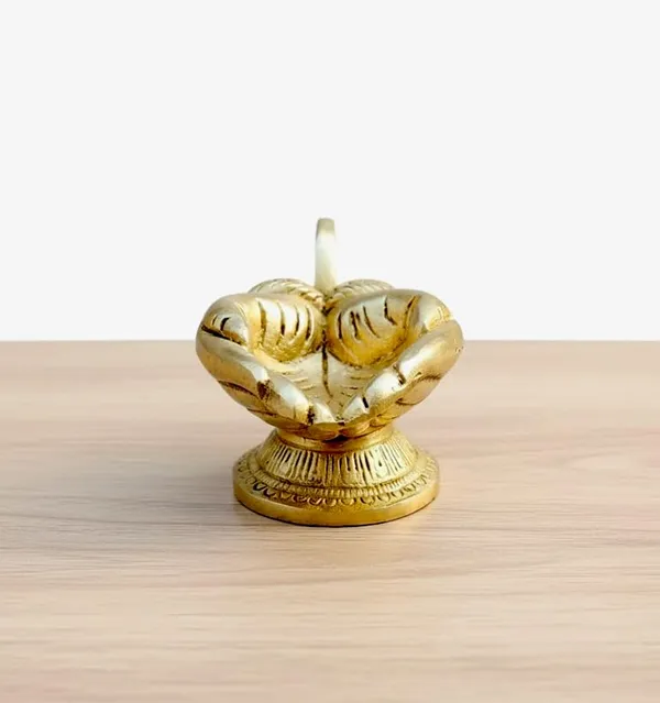 Traditional_Brass_Namaste_Hand_Diya_Decorative_Oil_Lamp_With_Handle_11_Cm_Length_5_5_Cm_Height_Golden_Temple_Pooja_Lamp_For_Home_Aarti_Festivals_Handcrafted_Religious_Artifact