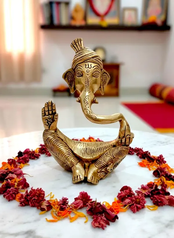 Brass_Ganesh_Statue_Gold_15_Cm_X_10_Cm_Handcrafted_Lord_Ganesha_Idol_For_Home_Decor_Pooja_Room_Office_Traditional_Design