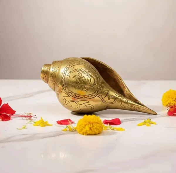 Sjl_Handcrafted_Antique_Brass_Shankh_Engraved_Lord_Hanuman_Design_Decorative_Conch_Shell_For_Pooja_Home_Decor