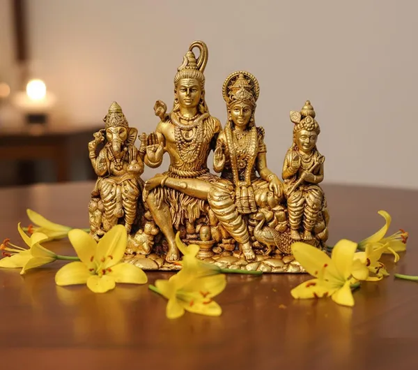 Sjl_Brass_Shiv_Parivar_Family_Statue_Golden_Antique_Finish_Lord_Shiva_Parvati_Ganesha_Kartikeya_Figurine_13X11_Cm_Hindu_Religious_Decor