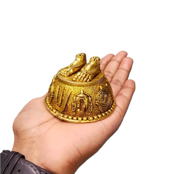 Sjl_Wax_Casting_Balaji_Charan_Paduka_Brass_Figurine_Antique_Gold_Religious_Theme_Handcrafted_8_Cm