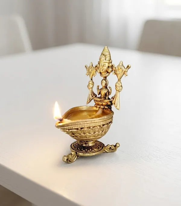 Brass_Tirupati_Diya_with_Stand_for_Pooja_5.5_x_4_x_6.5_cm