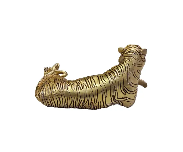 SJL_Brass_Resting_Tiger_Statue_for_Home_Decor