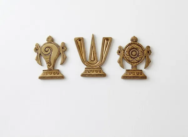 Sjl_Exports_Pure_Brass_Wall_Hanging_Set_Shankh_Chakra_Namah_Motifs_11_Cm_3_Piece_Spiritual_Home_Decor_Handcrafted_Traditional_Design