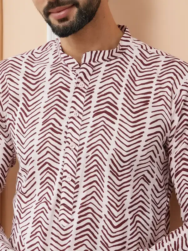 Baby_Pink-Brown_Printed_Pure_Cotton_Straight_Kurta_With_Pyjama