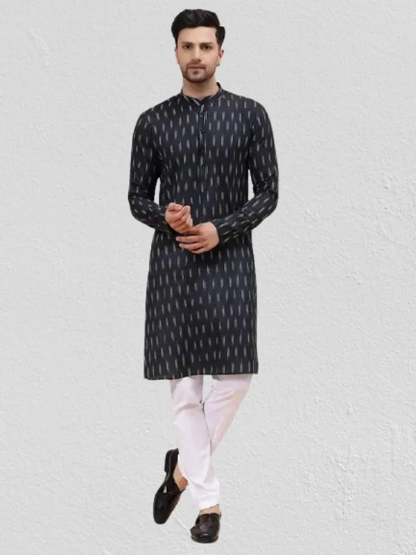 Men_Black_&_White_Pure_Cotton_Printed_Staright_Kurta_With_Pajama