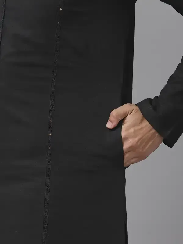 Men_Black_Pure_Cotton_Embroidered_Staright_Kurta_With_Pajama