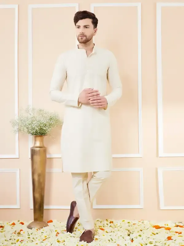 Ivory_Cotton_Solid_Straight_Kurta_With_Matching_Pyjama